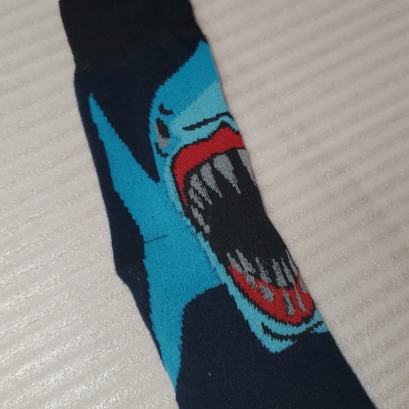 Shark socks NWOT - Picture 2 of 4